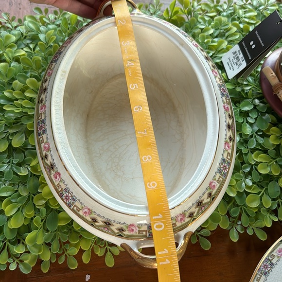 Vintage china “Minerva” covered dish by Gikd Medal st Louis - Picture 9 of 11